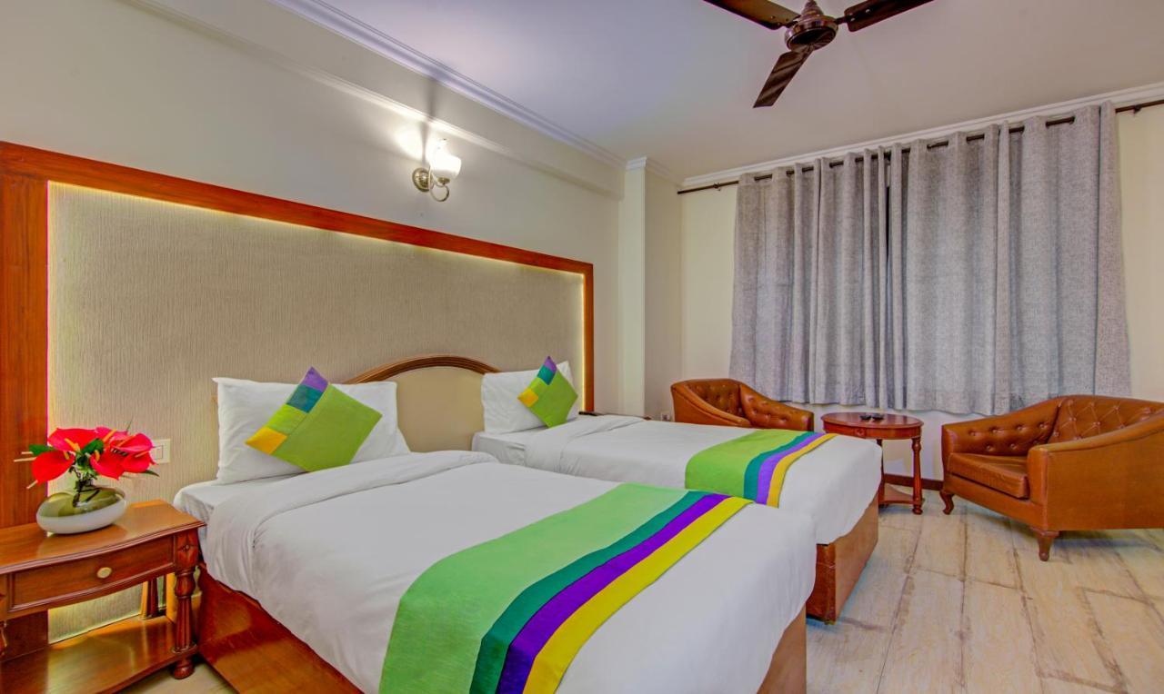 Treebo Corporate Park Hotel New Delhi Exterior photo