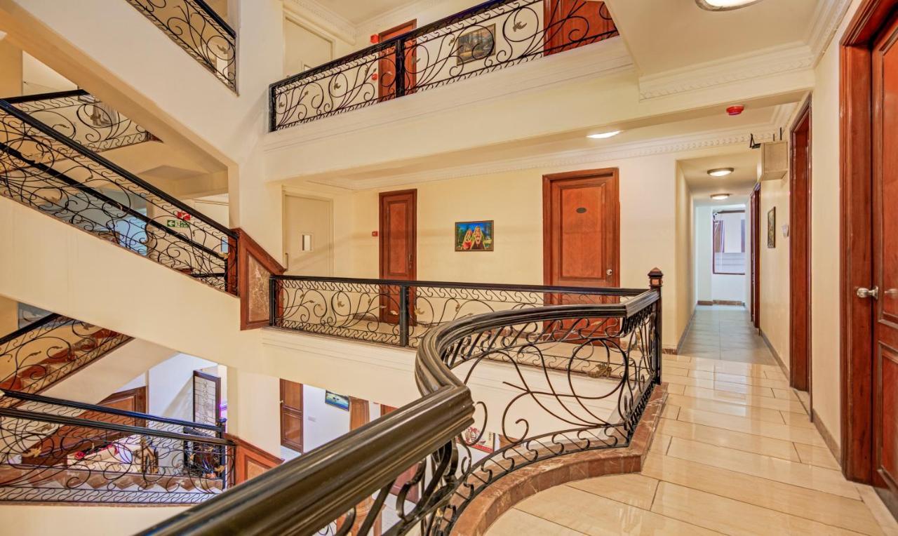 Treebo Corporate Park Hotel New Delhi Exterior photo