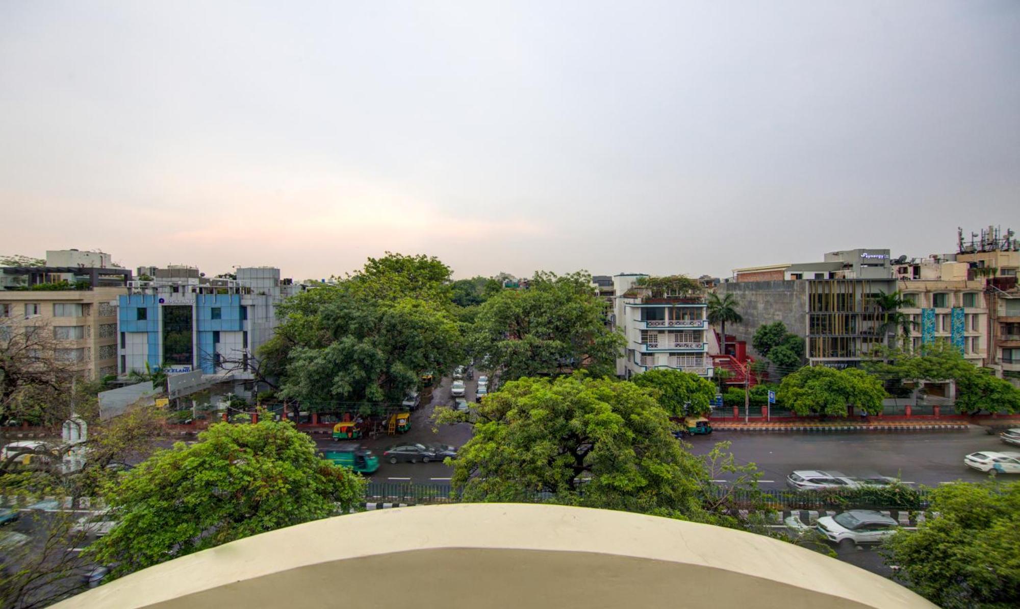 Treebo Corporate Park Hotel New Delhi Exterior photo