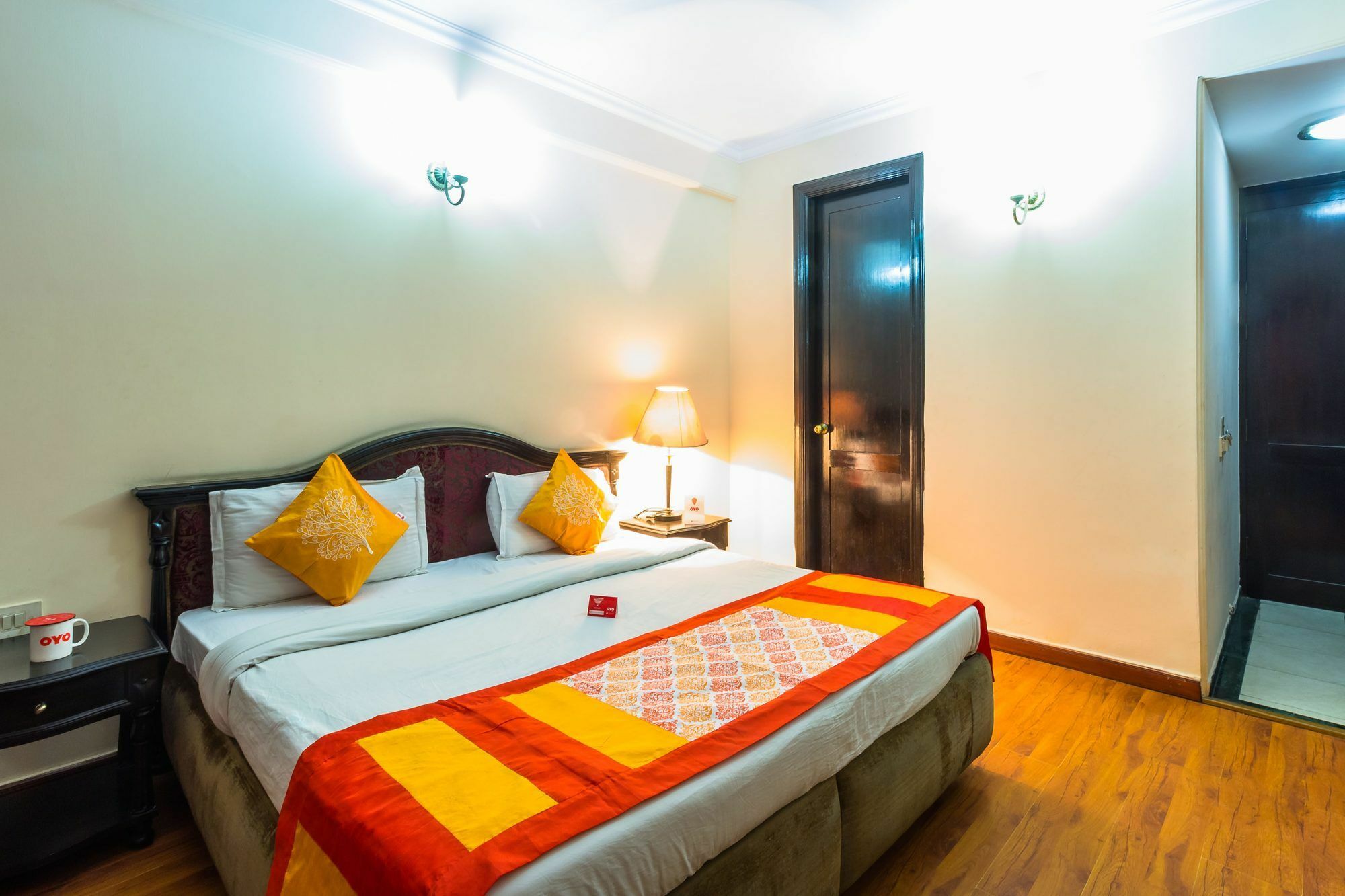 Treebo Corporate Park Hotel New Delhi Exterior photo