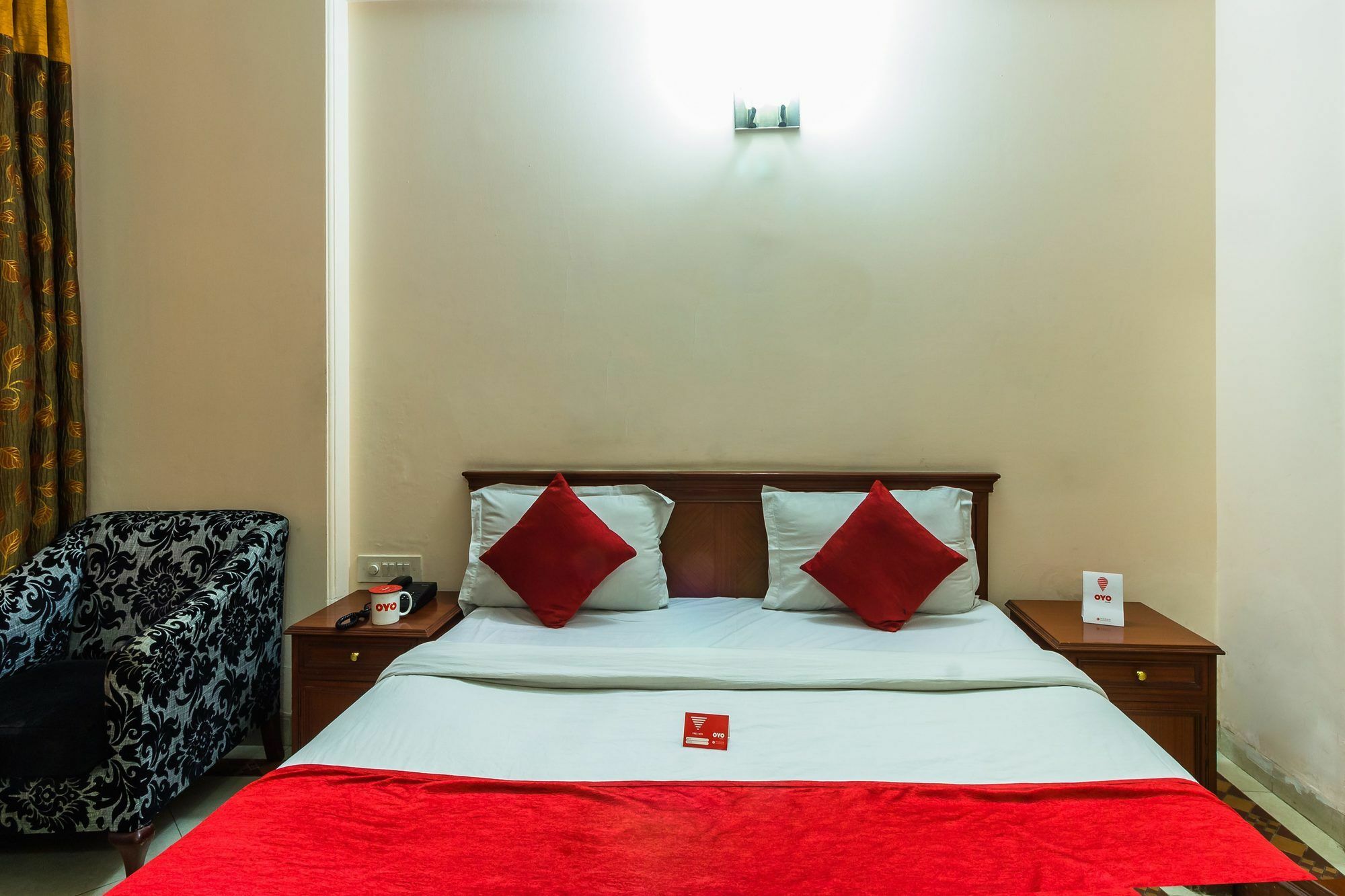 Treebo Corporate Park Hotel New Delhi Exterior photo