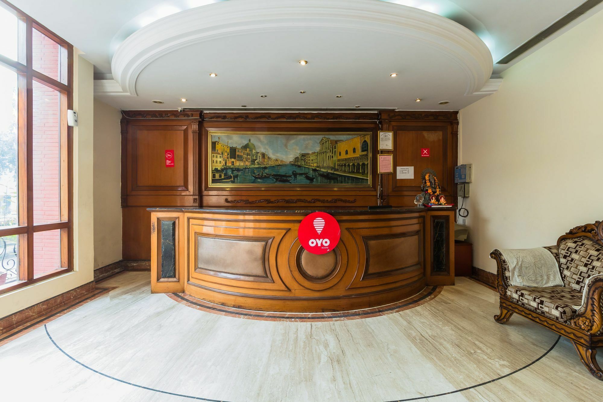 Treebo Corporate Park Hotel New Delhi Exterior photo